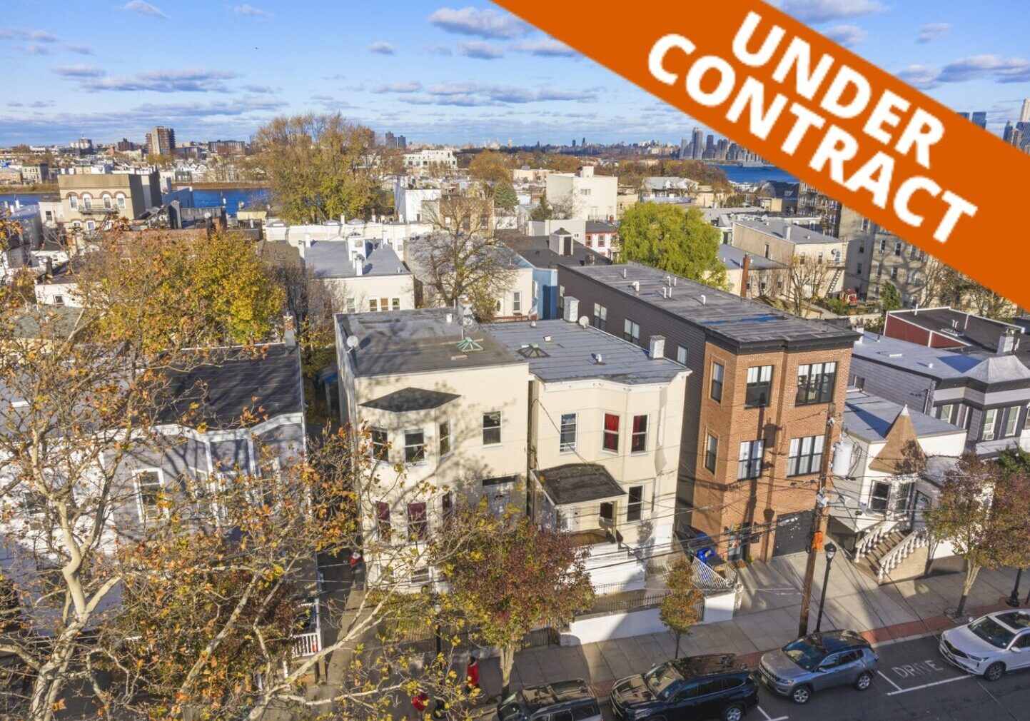 122 18th Street, Union City, NJ 07087
<br><br>$829,000- Beds: 5 - Baths: 2 - Half Bath: 0